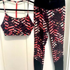 Leggings and matching bra